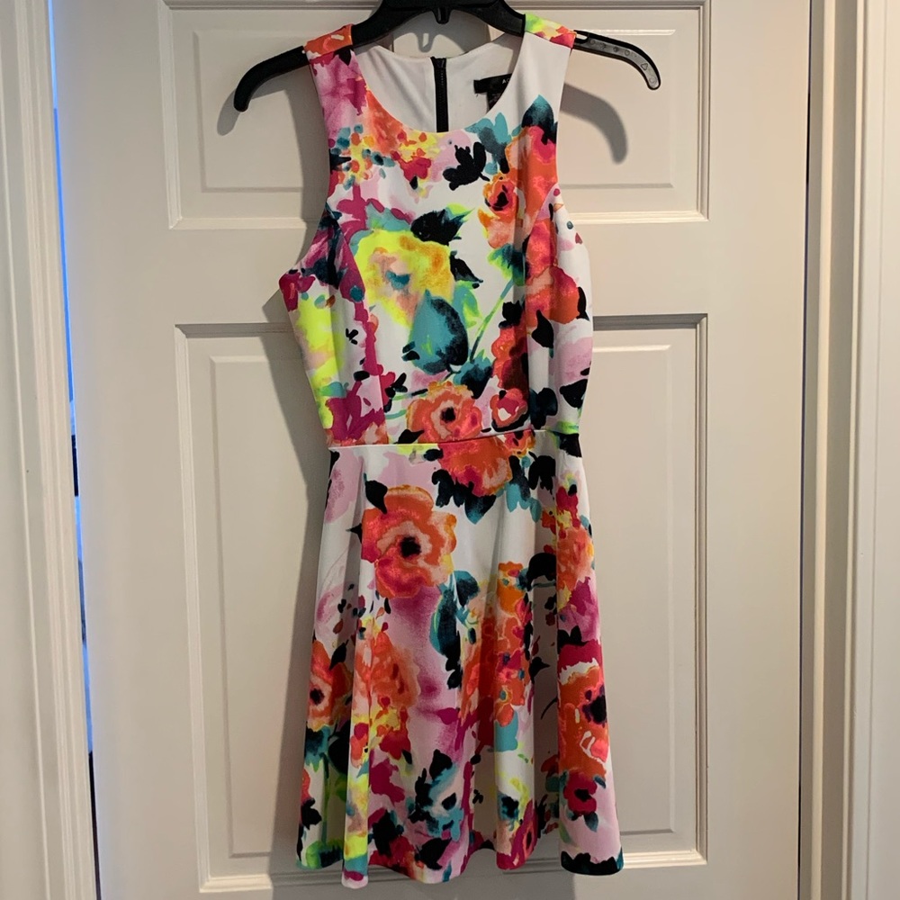 Neon floral short dress!